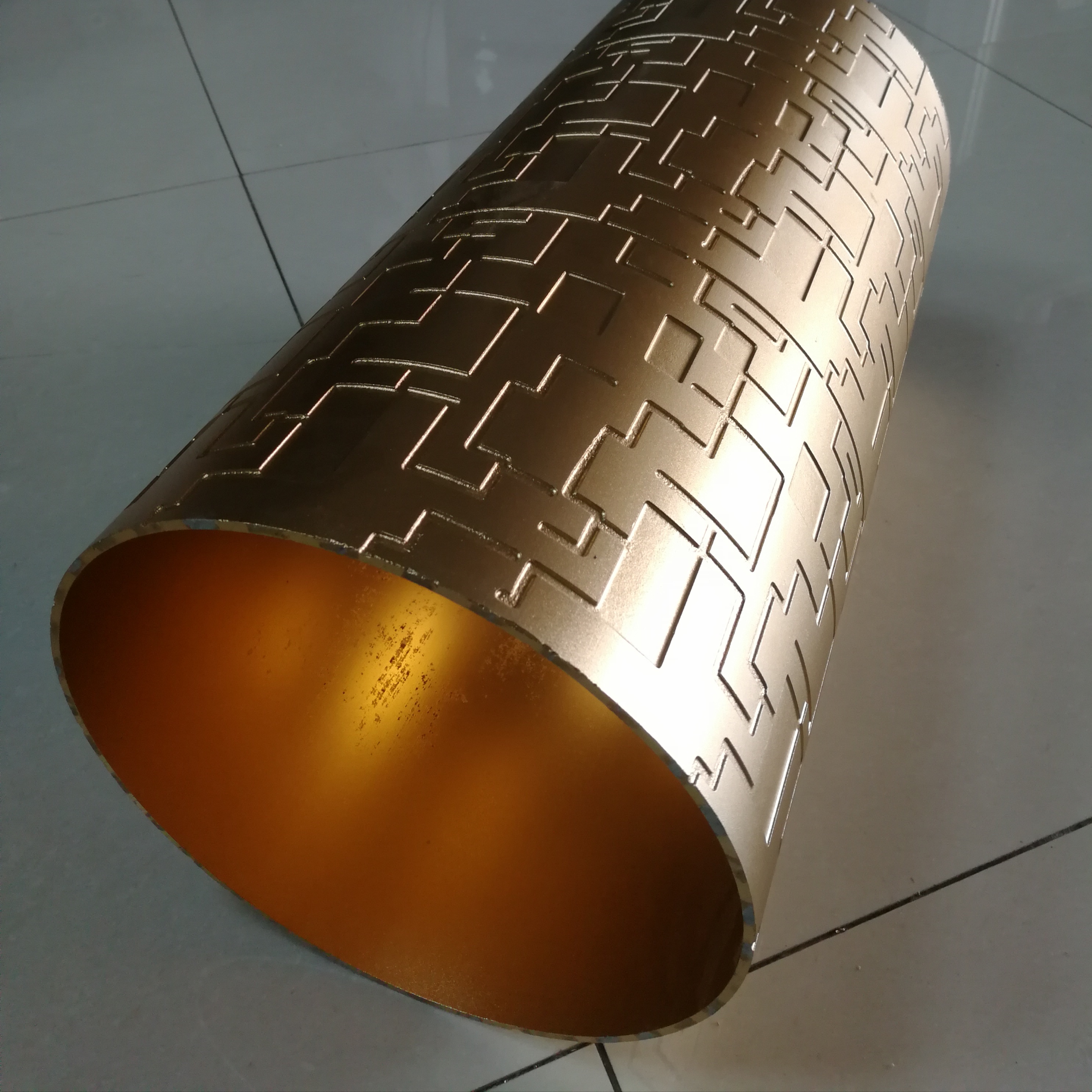 大型鋁管刻花-大型鋁管刻圖案